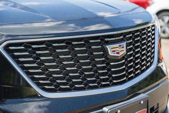 used 2021 Cadillac XT4 car, priced at $22,000