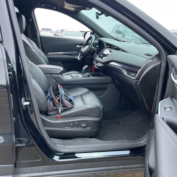 used 2021 Cadillac XT4 car, priced at $25,000