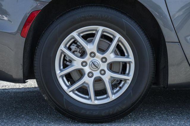 used 2023 Chrysler Pacifica car, priced at $22,500