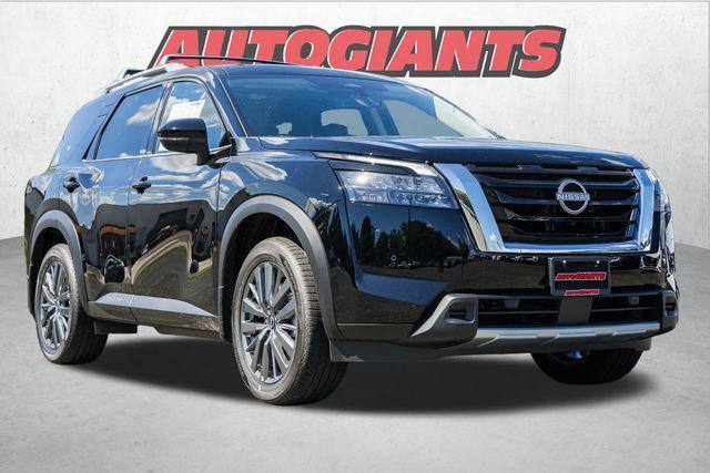 new 2025 Nissan Pathfinder car, priced at $41,416