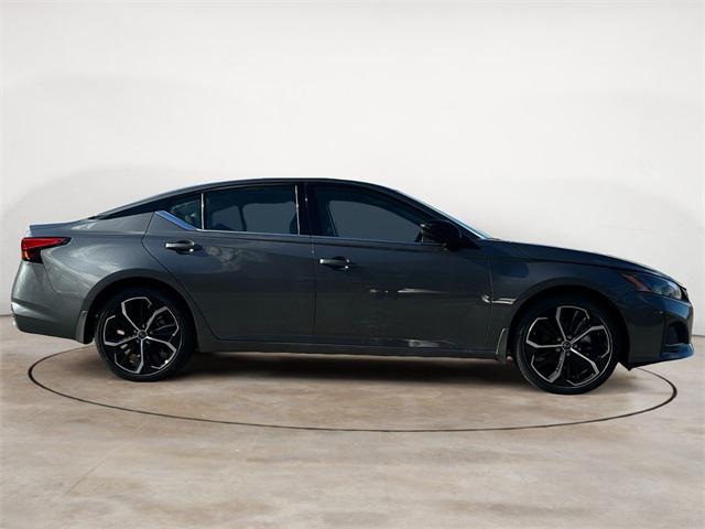 new 2025 Nissan Altima car, priced at $30,930