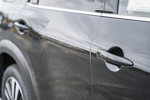 new 2025 Nissan Pathfinder car, priced at $48,435