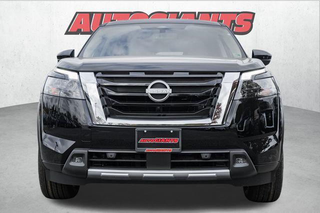 new 2025 Nissan Pathfinder car, priced at $48,435