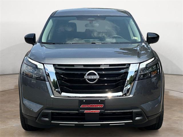 new 2024 Nissan Pathfinder car, priced at $40,480