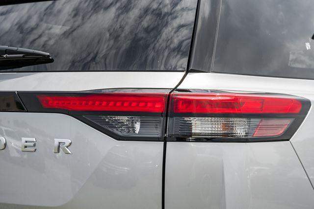 new 2025 Nissan Pathfinder car, priced at $38,555