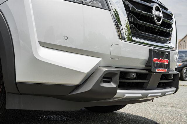 new 2025 Nissan Pathfinder car, priced at $38,555