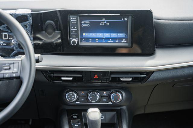 new 2025 Nissan Kicks car, priced at $25,180