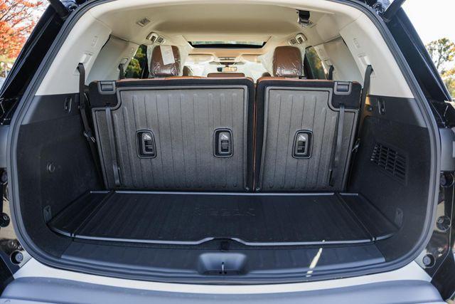 new 2025 Nissan Pathfinder car