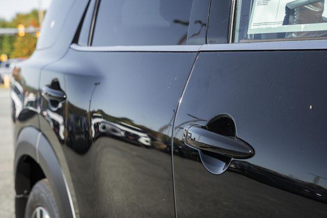 new 2025 Nissan Pathfinder car