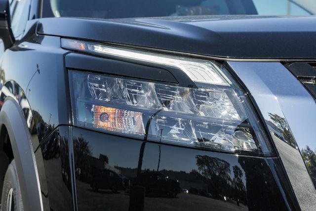 new 2025 Nissan Pathfinder car