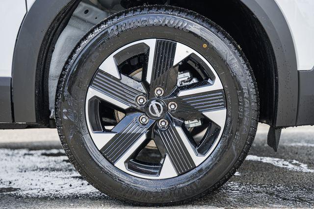new 2025 Nissan Kicks car, priced at $26,690