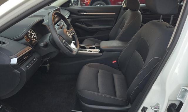 used 2023 Nissan Altima car, priced at $24,000