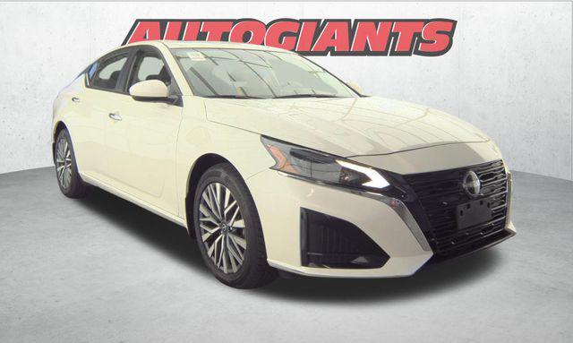 used 2023 Nissan Altima car, priced at $24,000