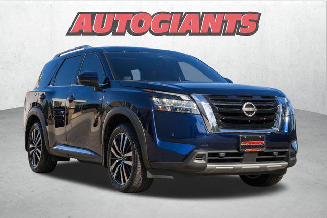 used 2024 Nissan Pathfinder car, priced at $37,500