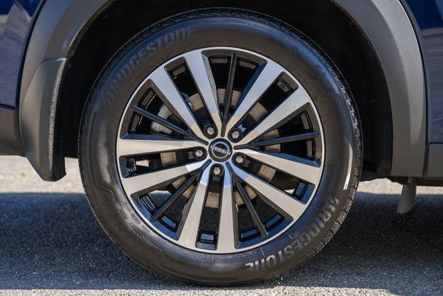 used 2024 Nissan Pathfinder car, priced at $37,500