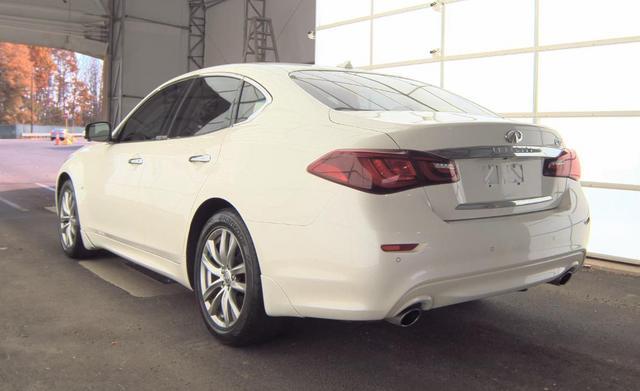 used 2018 INFINITI Q70 car, priced at $19,000