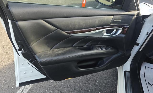 used 2018 INFINITI Q70 car, priced at $19,000