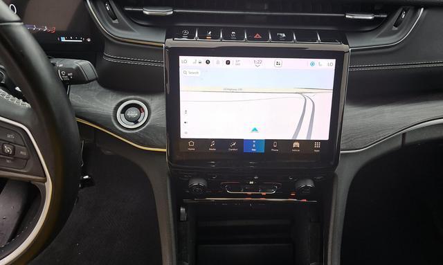 used 2022 Jeep Grand Cherokee L car, priced at $29,500