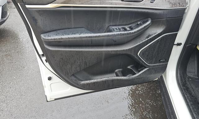 used 2022 Jeep Grand Cherokee L car, priced at $29,500