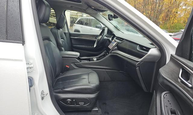 used 2022 Jeep Grand Cherokee L car, priced at $29,500