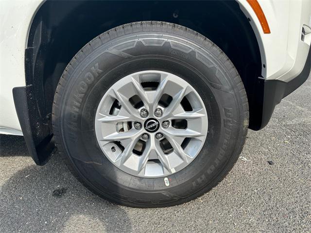 new 2024 Nissan Frontier car, priced at $33,680