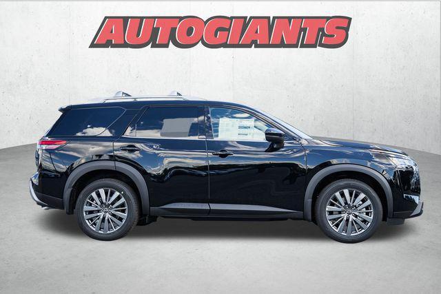 new 2025 Nissan Pathfinder car, priced at $41,416