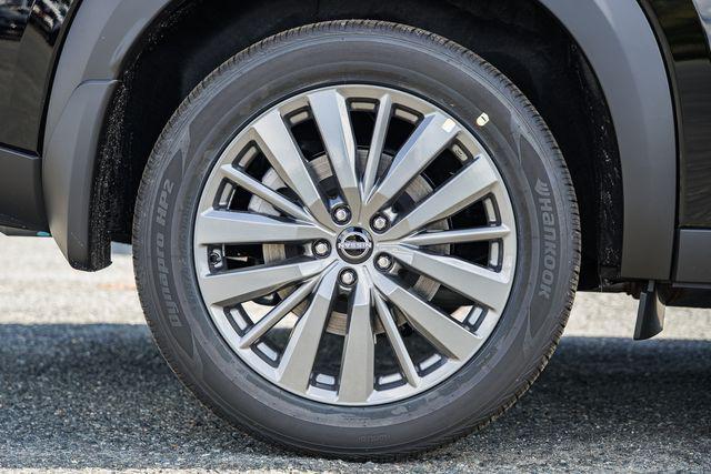 new 2025 Nissan Pathfinder car, priced at $41,416