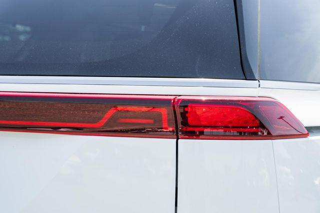 used 2022 Kia Carnival car, priced at $35,000