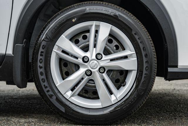 new 2025 Nissan Kicks car, priced at $23,760