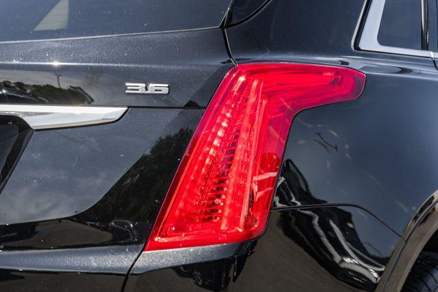 used 2019 Cadillac XT5 car, priced at $22,500