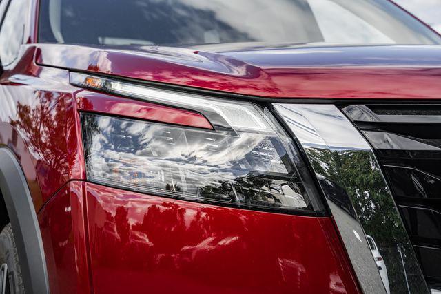 new 2025 Nissan Pathfinder car, priced at $49,510