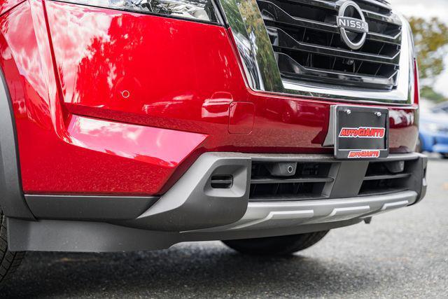 new 2025 Nissan Pathfinder car, priced at $49,510