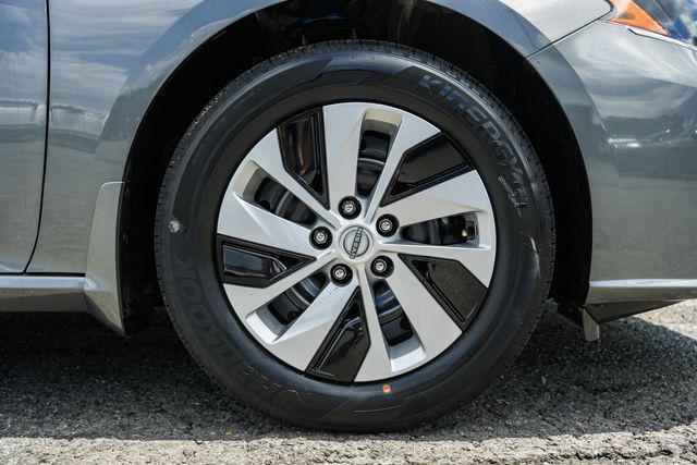 new 2025 Nissan Altima car, priced at $28,750