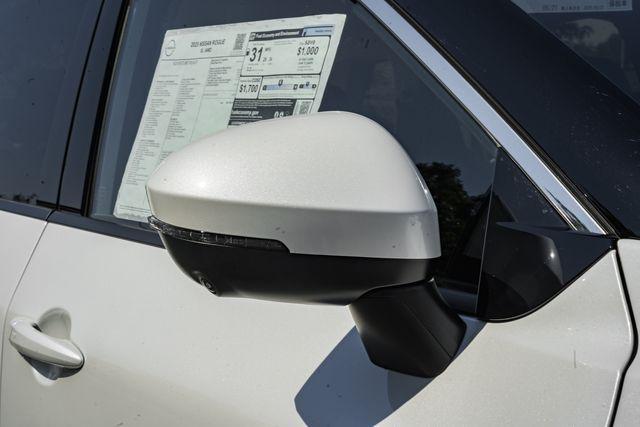 new 2025 Nissan Rogue car, priced at $38,204