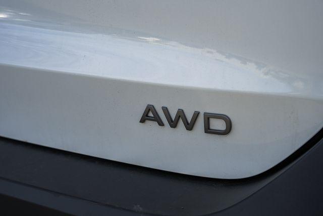 new 2025 Nissan Kicks car, priced at $24,384