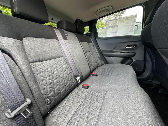 new 2025 Nissan Kicks car, priced at $27,585