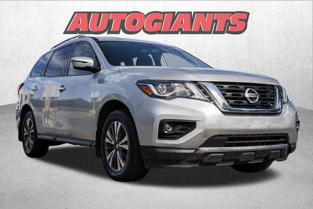 used 2017 Nissan Pathfinder car, priced at $14,000
