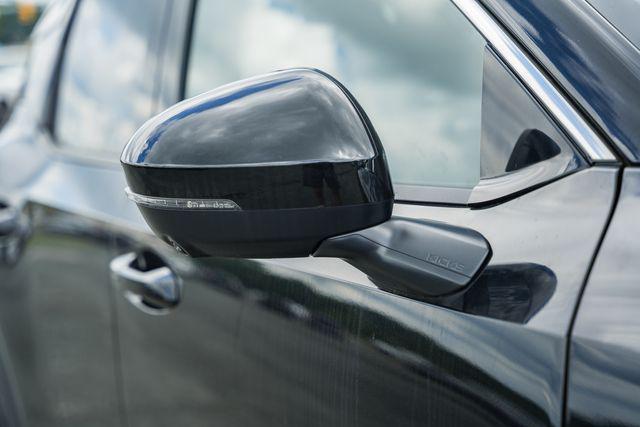new 2025 Nissan Kicks car, priced at $31,930