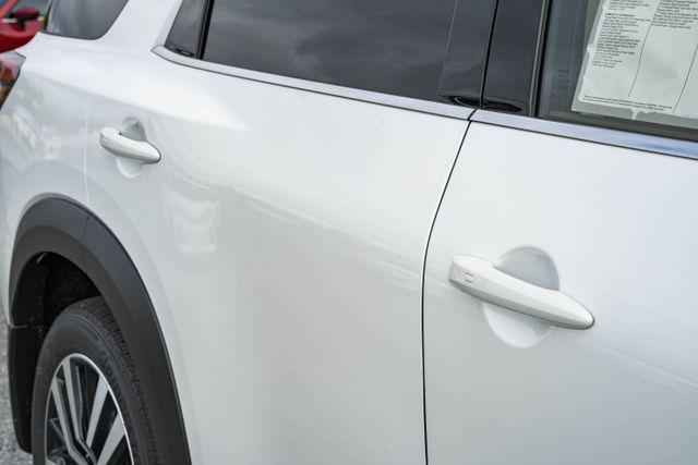 new 2025 Nissan Pathfinder car, priced at $46,031