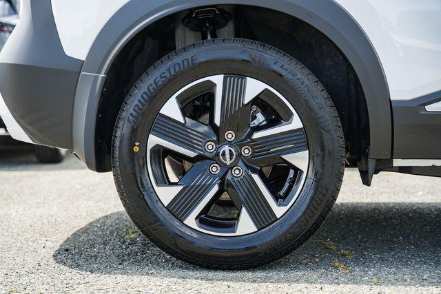 new 2025 Nissan Kicks car, priced at $27,245