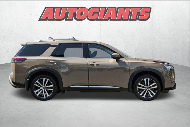 used 2024 Nissan Pathfinder car, priced at $37,000