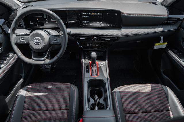 new 2025 Nissan Kicks car, priced at $29,510