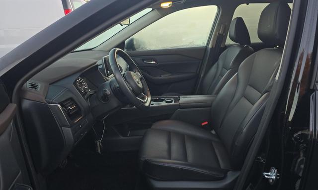 used 2022 Nissan Rogue car, priced at $23,500