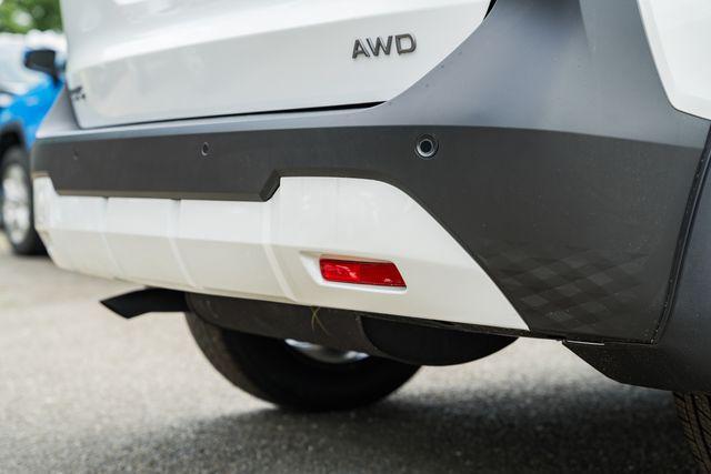 new 2025 Nissan Kicks car, priced at $26,551
