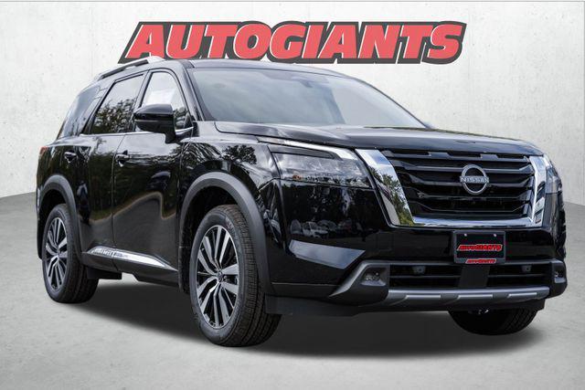 new 2025 Nissan Pathfinder car, priced at $48,525