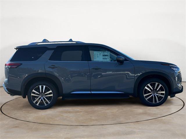 new 2025 Nissan Pathfinder car, priced at $54,825