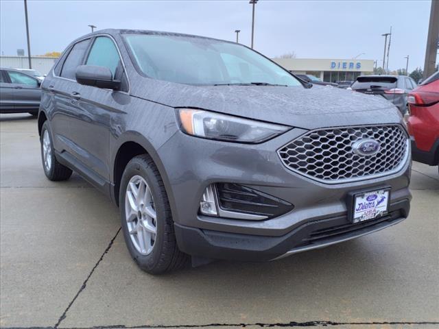 new 2024 Ford Edge car, priced at $44,355