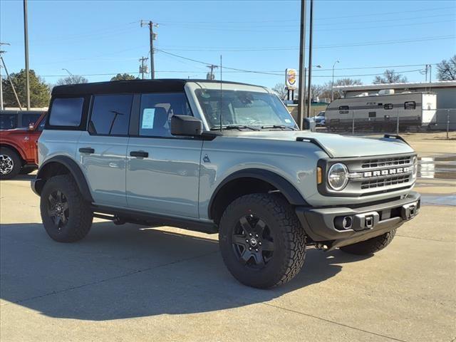 new 2023 Ford Bronco car, priced at $52,015
