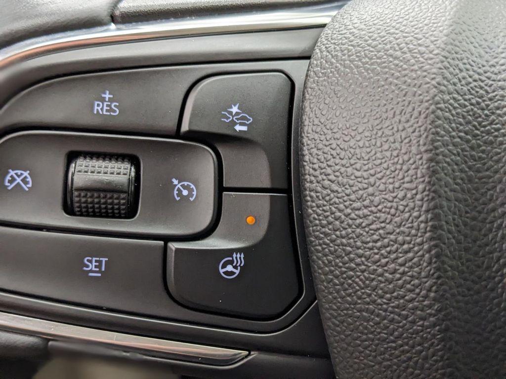 used 2023 Buick Envision car, priced at $31,590