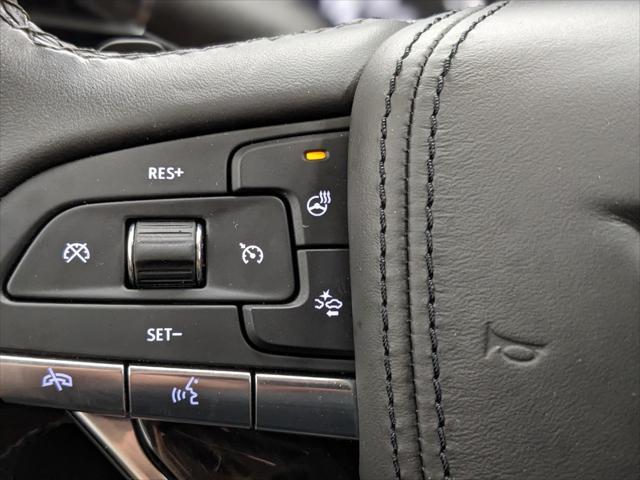 used 2023 Cadillac XT6 car, priced at $42,790